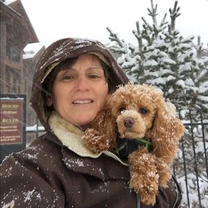 Meet your Posher, Elizabeth